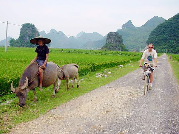 Yangshuo countryside biking,Guilin