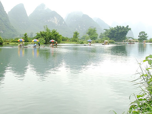 Bamboo rafting on Yulong River,Yangshuo China